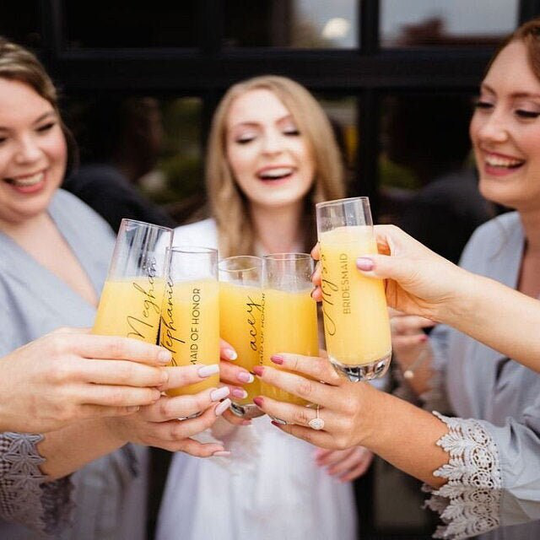 Modern Bridesmaid Champagne Flutes, Personalized Gift, Proposal, Bridal Party Gifts, Wedding Wine Glasses, Custom Favors Gift