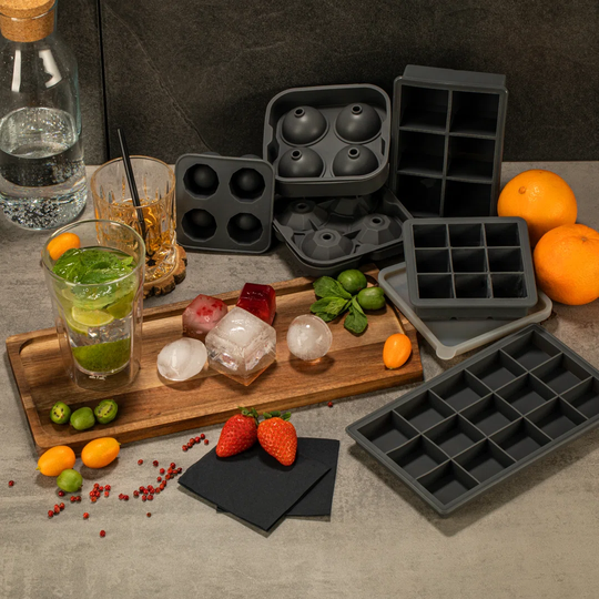 2X Diamond Ice Cube Moulds