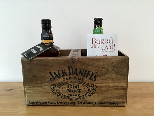 Jack Daniel's Old No7 Whiskey Big Vintage Style Wooden Storage Crate. Tennessee Whiskey, Bourbon Storage Crate. Christmas Eve Box Gift
