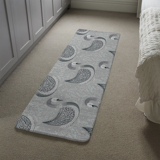 Kegley Decorative Swans Designer Shaggy Grey Rug