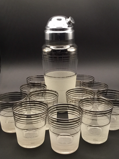 Silver & White Frost Banded Coctail Shaker With Eleven Glasses