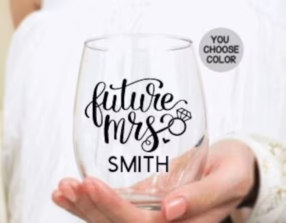 Engagement Gift For Bride, Future Mrs Wine Glass, Bride To Be, Personalized Gift, Friend