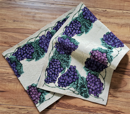 Vintage Wine Grape Table Runner 6' Long 1' Wide Woven Textured Poly/Cotton Beautiful Rich Colors Purple Green On Buff Beige Tan Background