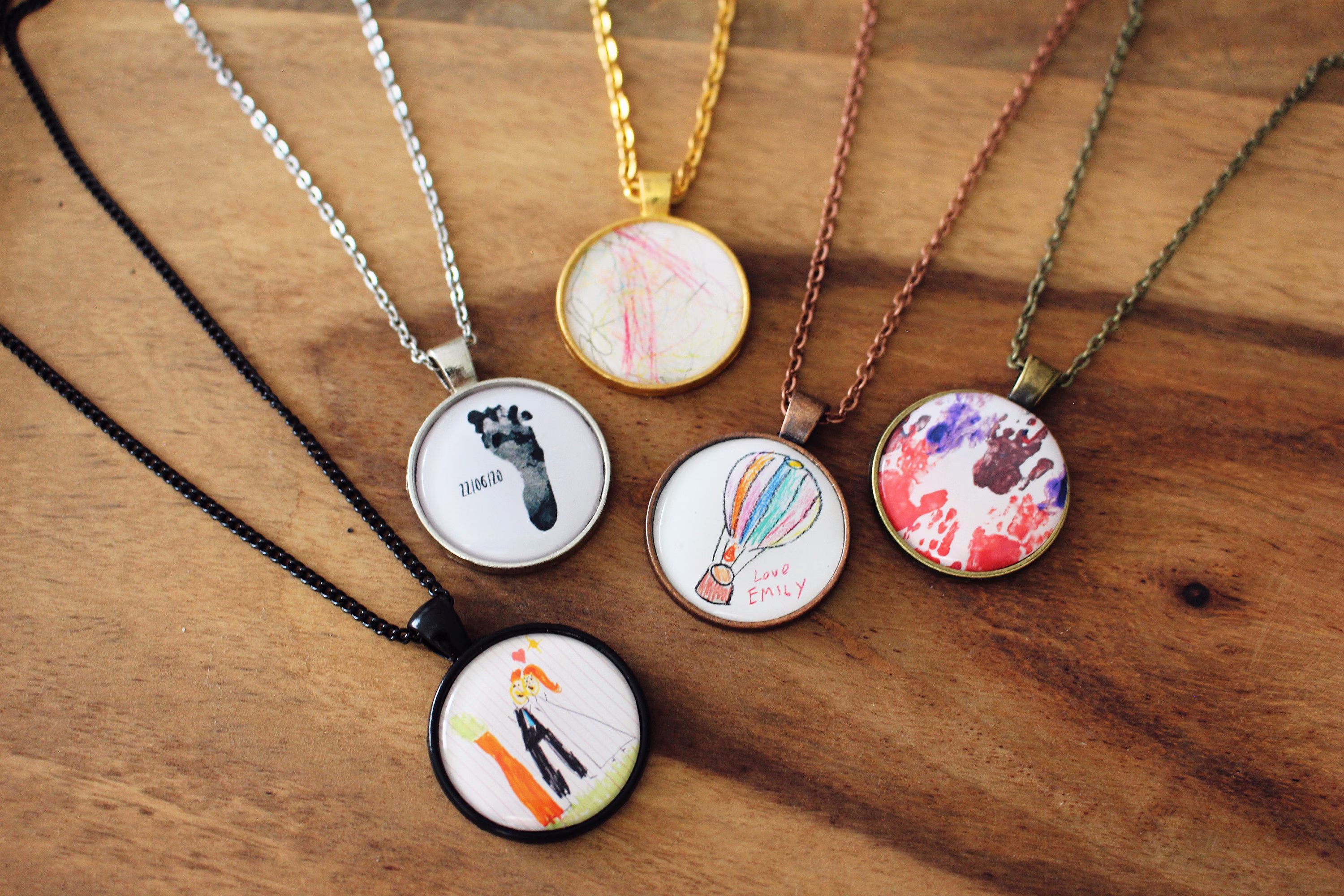 Child Art/Drawing/Painting Necklace. Kids Artwork. Unique Gift. Mothers Day. Personalised Gift For Mum, Granny, Dad. Handprint. Footprint