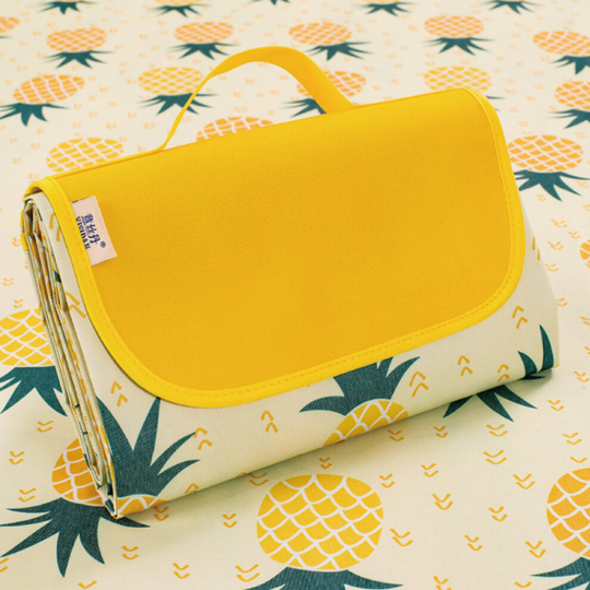 (pineapple, 195 * 200 cm (stitching)) Extra Large Picnic Blanket Beach Mat Camping Rug Travel Folding Waterproof 200cm