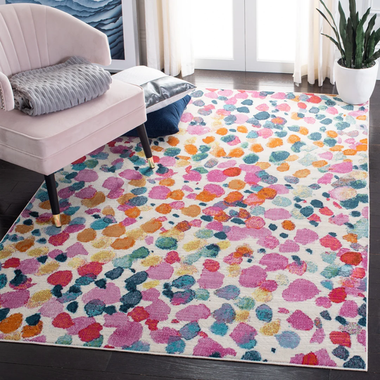 Tashia Looped/Hooked Ivory Rug