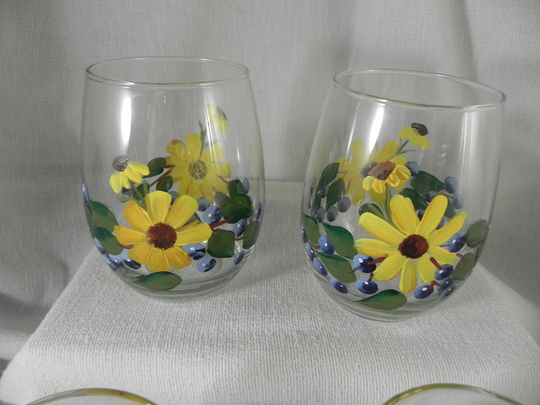 Yellow Daisy & Blueberries Hand Painted On A Stemless Wine Glass