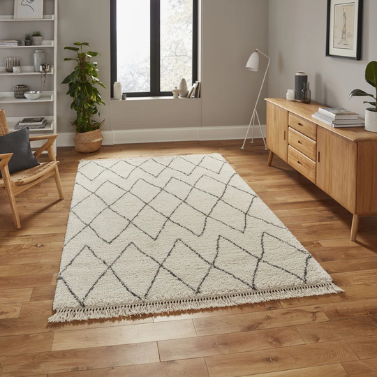 Machine Woven Cream/Grey Rug