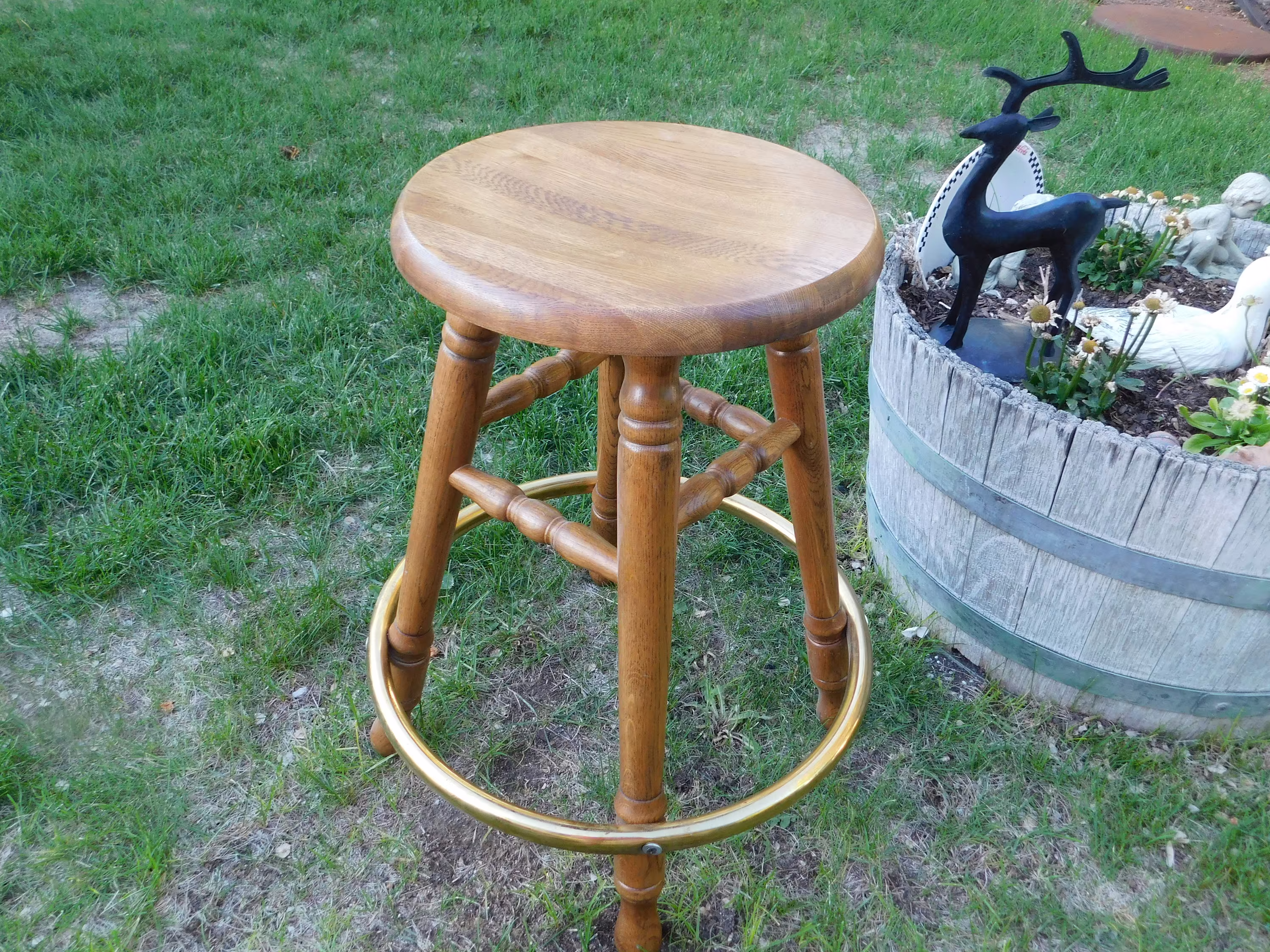 Vtg Oak Wooden & Metal Bar Stool With Swivel Seat, # 2 Wood Stools, Country Home Décor, Farmhouse