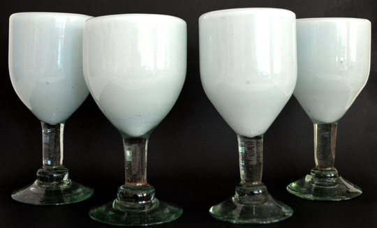 Set Of 4 Handblown White Wine Glasses 14Oz