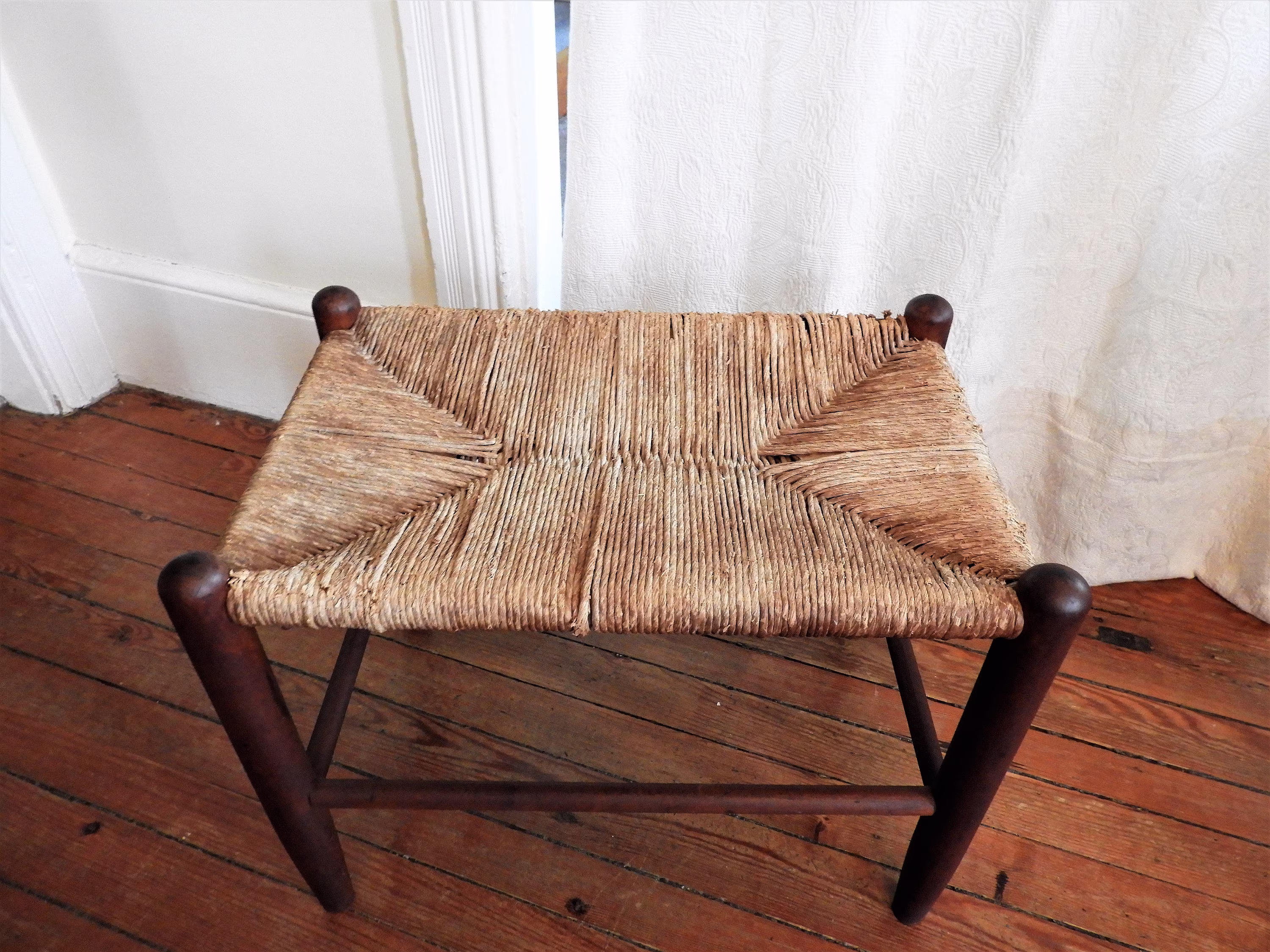 Vtg Shaker Rush Seat Stool, Antique Furniture, Primitive Farmhouse Stool 23x18x15