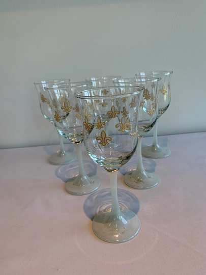 Set 6 Gold & White Fleur De Lys Wine Glasses Red Rose Christmas