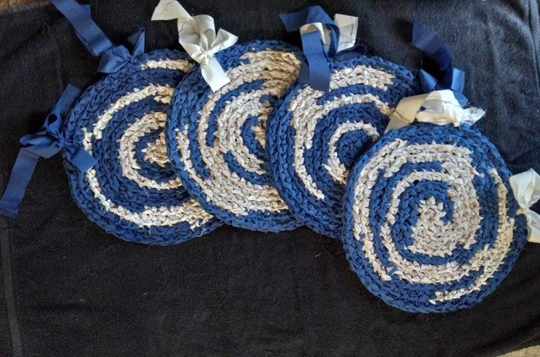 Clearance 4 Chair Seat Cushions/Pads W/Ties 14