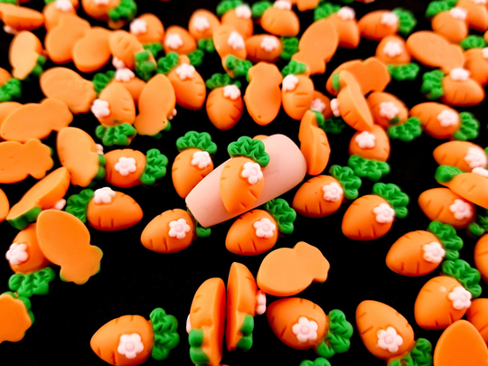 10 Miniature Carrot Cabochons, 14mm Resin Easter Shaker Mold Embellishment Bits, Nail Decoration, Slime, Dollhouse Food