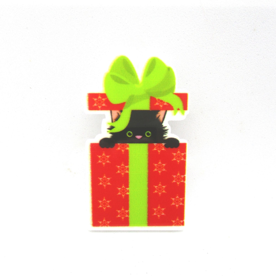 Black Cat Christmas Present Resin Needle Minder For Cross Stitch D118