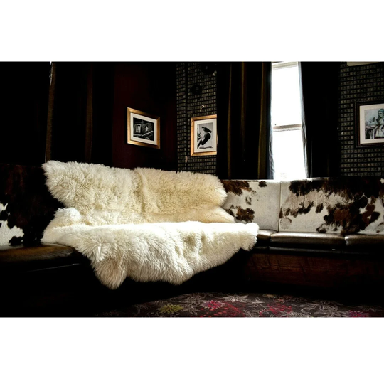McMullen Sexto Sheepskin White Rug