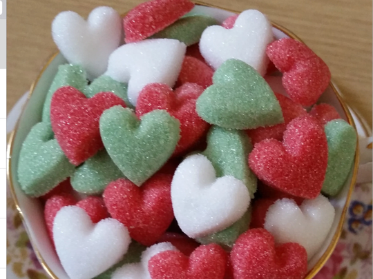 100 Heart Shaped Sugar Cubes With An Christmas Theme