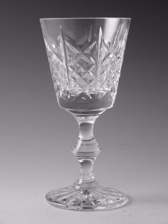 Edinburgh Crystal - Highland Cut Wine Glass/Glasses 5 3/8