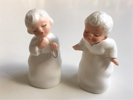 Sweet Angel Salt & Pepper Shakers, Kissing Cherubs, Vintage Japan, Norquest, Lefton, Homco?