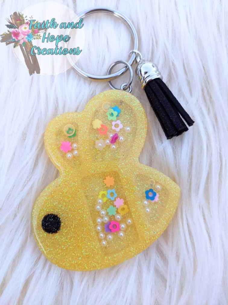 Bee Shaker Keychain