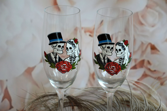 Hand Painted Wedding Toasting Flutes Set Of 2 Personalized Champagne Glasses Skulls & Bones
