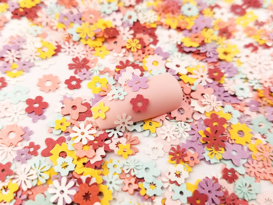 6mm Assorted Flower Bloom Paper Cabochons, Cutout Shaker Mold Embellishment Bits, Kawaii Nail Flowers, Tiny Cutouts
