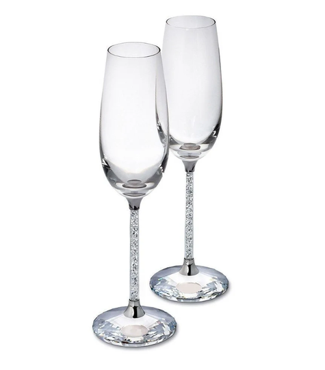 2 X Diamante Champagne Flutes With Diamond Cut Bases in Gift Box