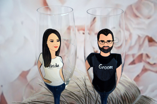 Bridal Shower Party , Bachelorette Bridesmaid Gifts Gift, Wedding Portraits Wine Glass