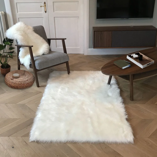 Gabler Flokati White Rug