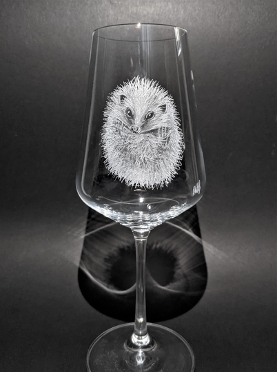 Hand Engraved Hedgehog Wine Glass - Gift Art Hedge Hog Etched Animal