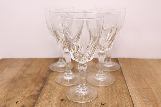 5 Luminarc Wine Glasses With Faceted Stem - France