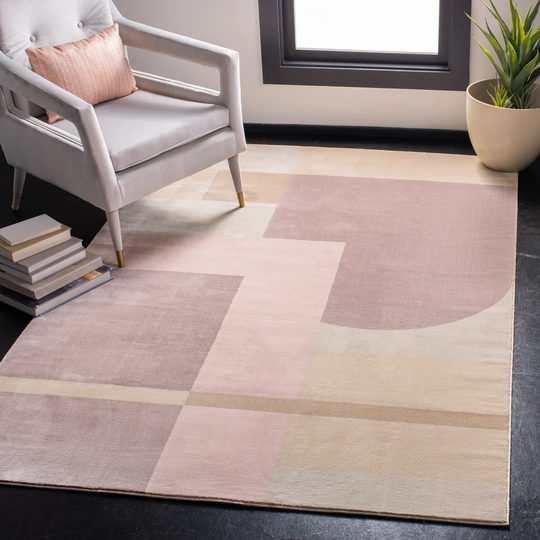 Shreya Hooked Beige/Pink Rug