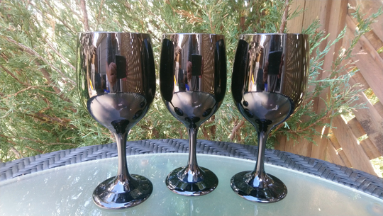 Set Of Three Libbey Black Wine Glasses, Barware Collectible Glassware, Stemmed Stemware Goblets, Glass