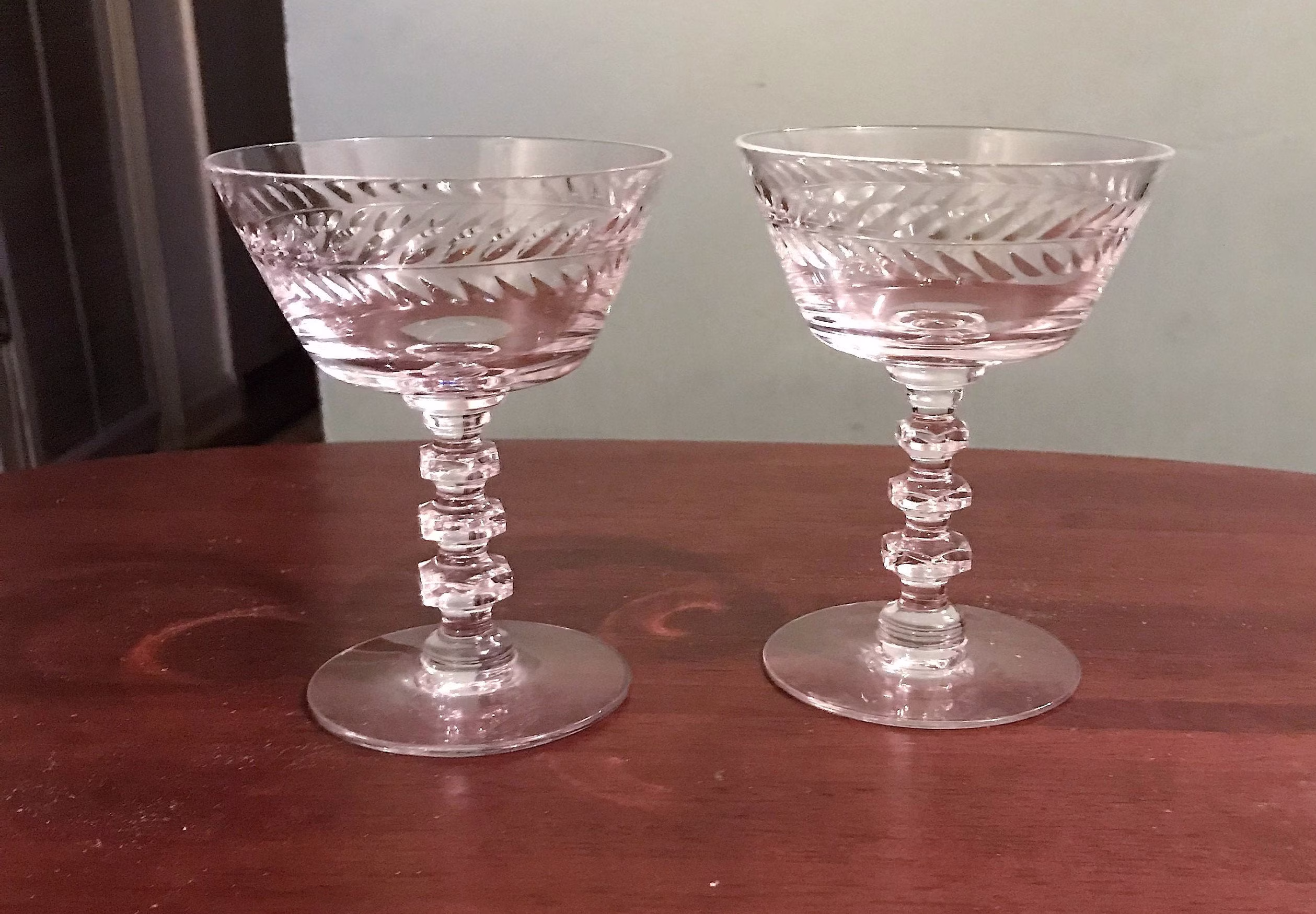 Cambridge Champagne Glasses Laurel Wreath Cut Glass Crysal Barware | 2Wreath Etched Mid Century Bar Whiskey