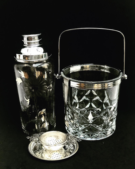 Bar Set Cocktail Shaker Ice Bucket Strainer Vintage 60S Mixology Tools Gift For Him Bar Cart Styling Mixology