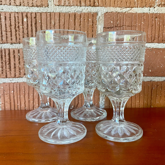 Vintage Crystal Wine Glasses X4