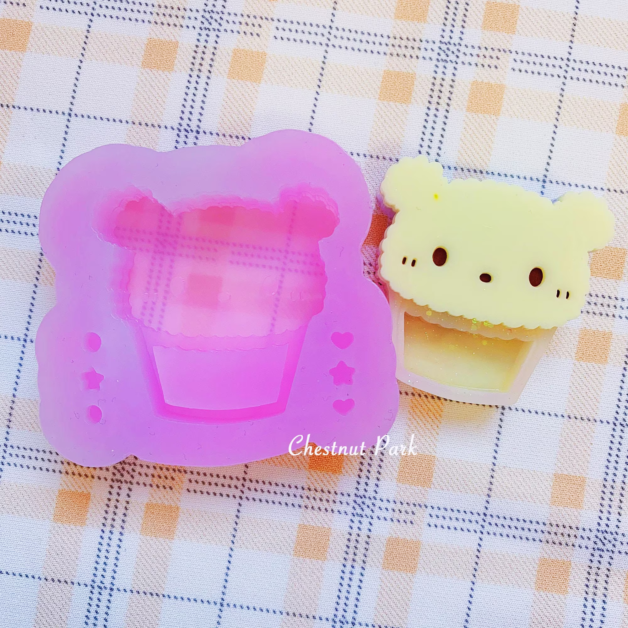 Resin Shaker Mold Cupcake Bear, Cute Resin Silicone Mould , Craft Supplies