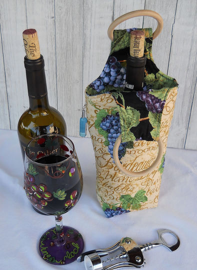 Wine Tote, Quilted, Insulated, Wines, Grapes & Vineyards Lined With Grape Clusters, Handmade Bottle Bag