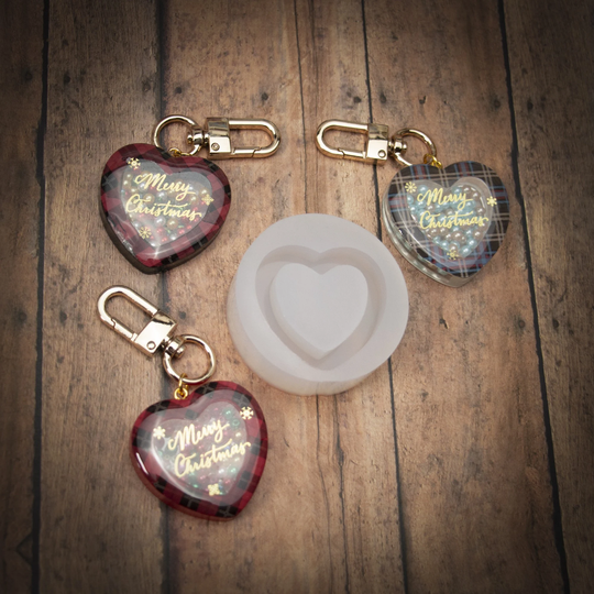 Heart Shaker Mold & 20 Free Pre-Cut Clear Plastic Film Covers Resin Shaker Mold For Silicone Film