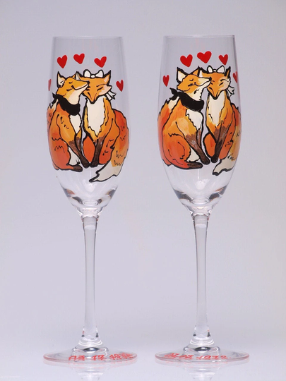 Hand Painted Wedding Toasting Flutes Set Of 2 Personalized Champagne Glasses Lovely Fox