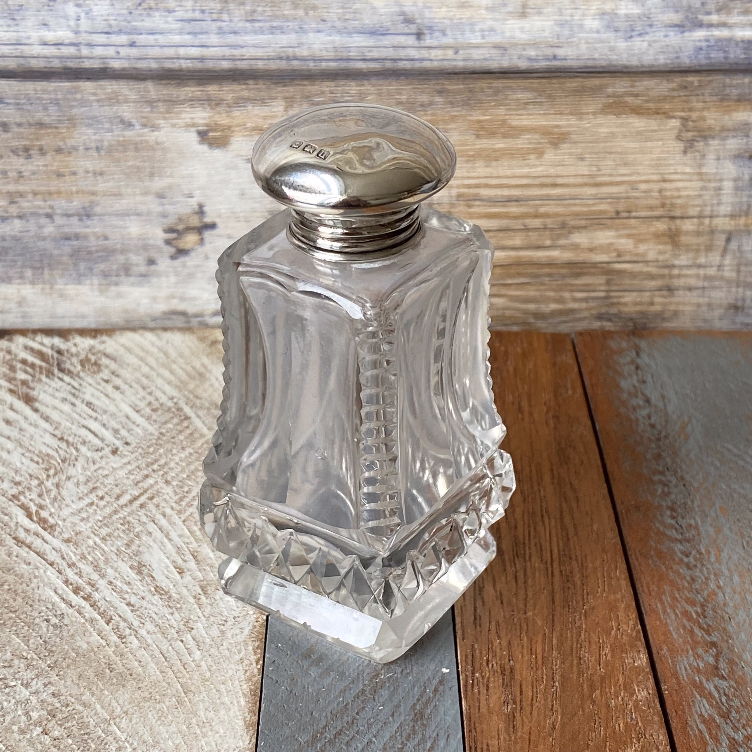 Antique Sterling Silver & Lead Crystal Glass Bottle Container Salt Shaker Screw On Top Hallmarked 1919