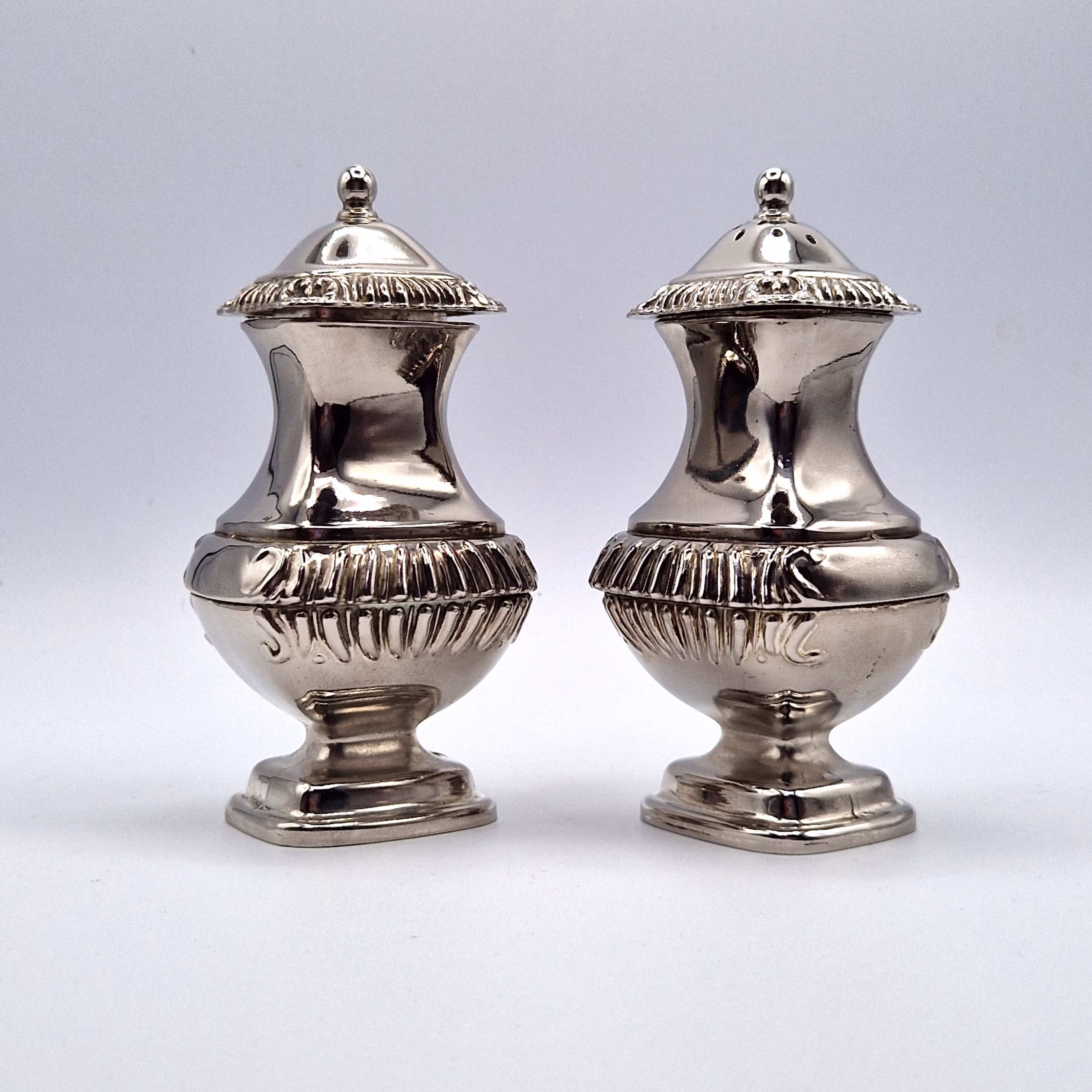 Silver Plated Salt & Pepper Set Grenadier England
