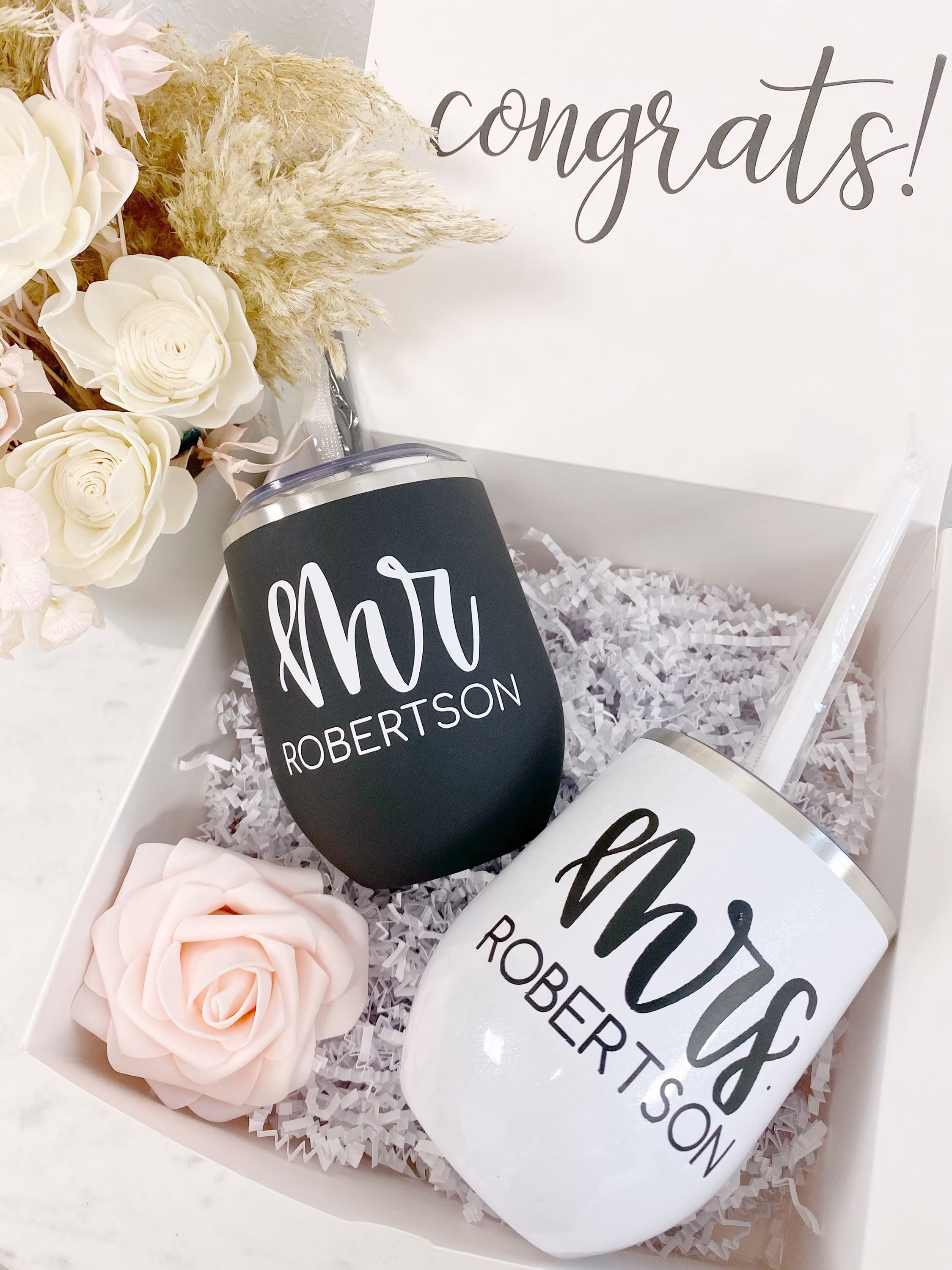 Couples Ring Finger Gift Set - Beer Glass & Mug Mr Mrs Engagement Box His Hers Wifey Hubby Wedding Day Idea