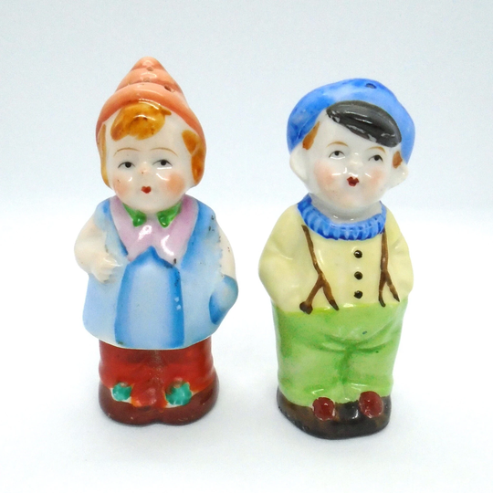 Vintage 1945-1952 Ceramic "Winter Kids